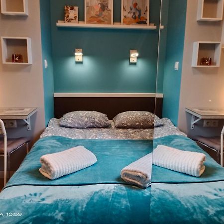 Uroczy Apartament Dlugie Ogrody 48 格但斯克 外观 照片